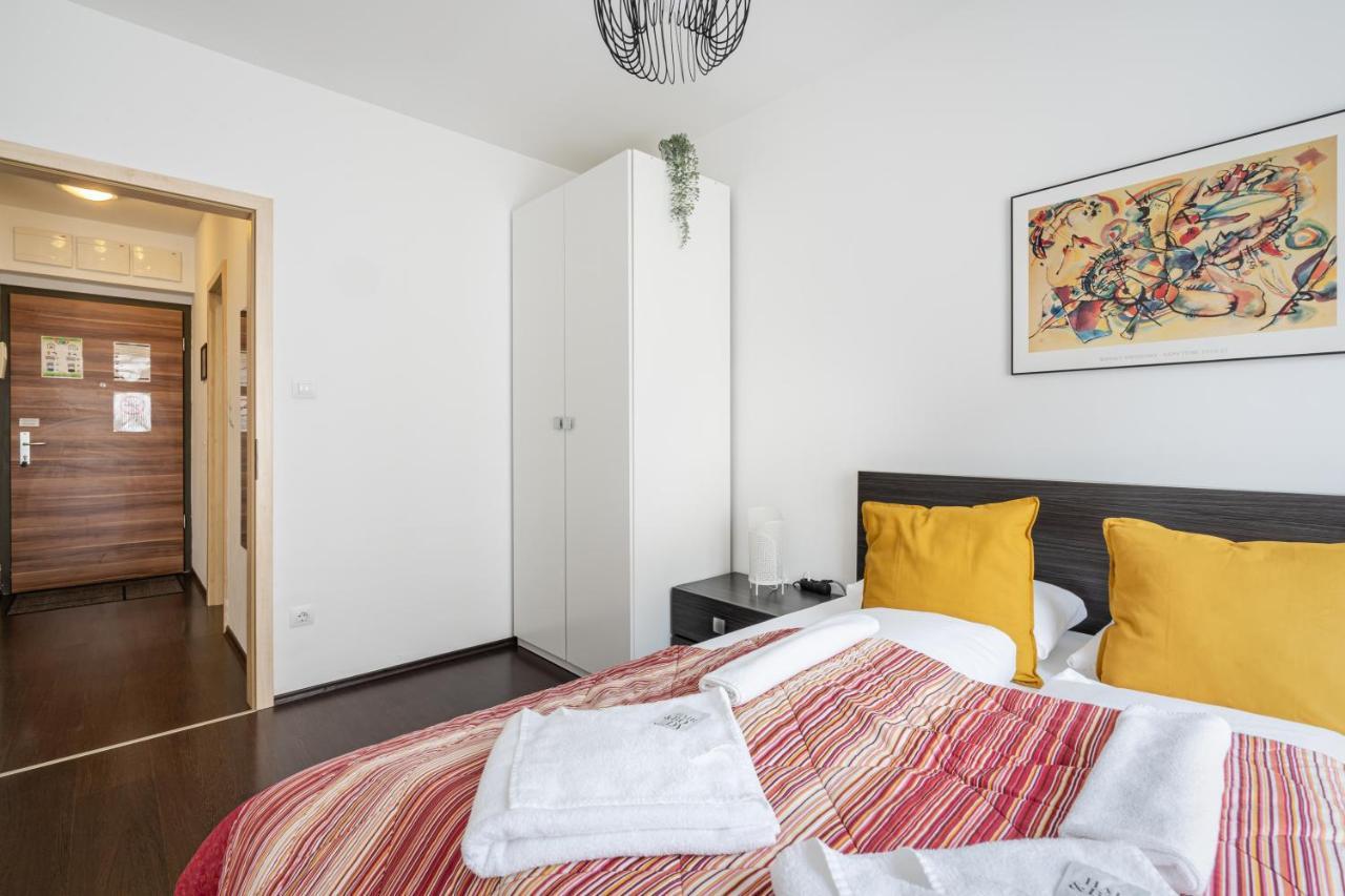 City Center Corvin Suite Apartment Budapest Exterior photo